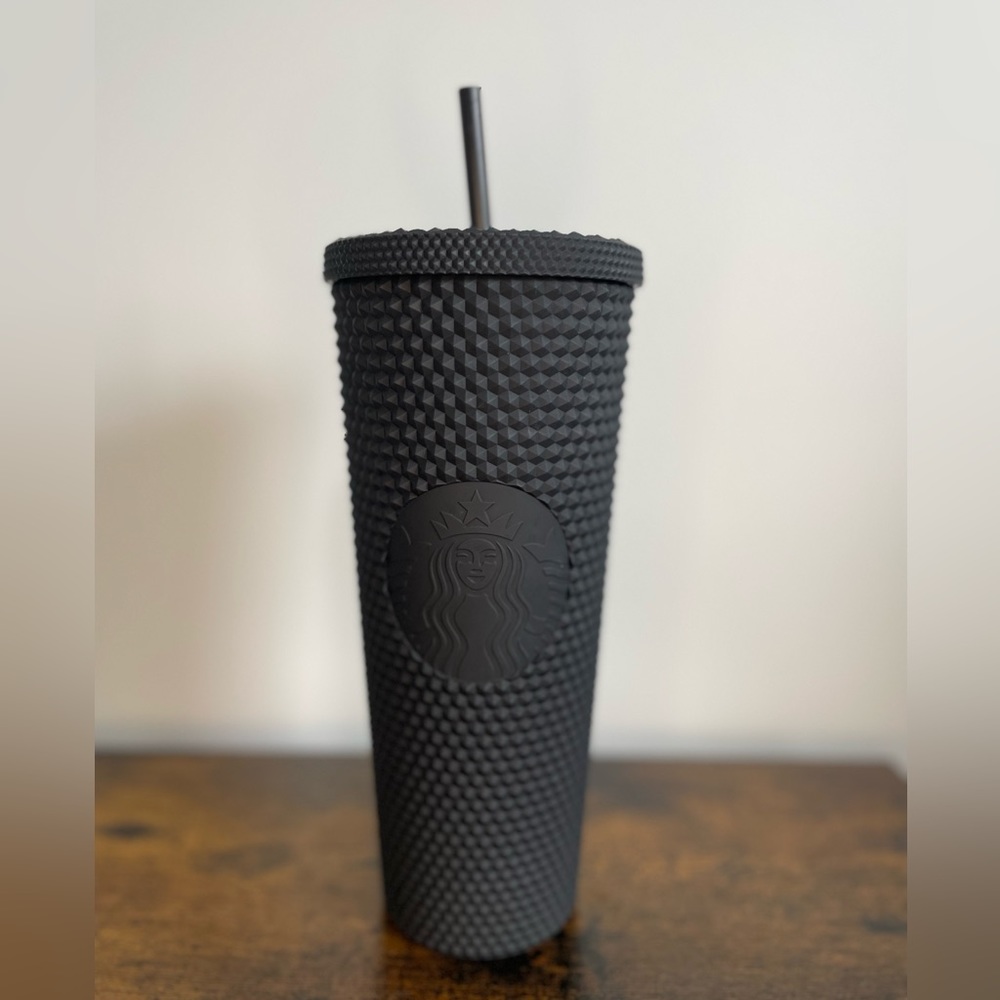 [USED] 2021 Black Matte Studded Venti Tumbler